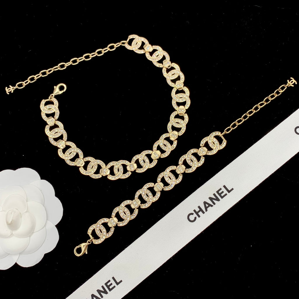 Crystal Interlocking Circle Chain Jewelry Set