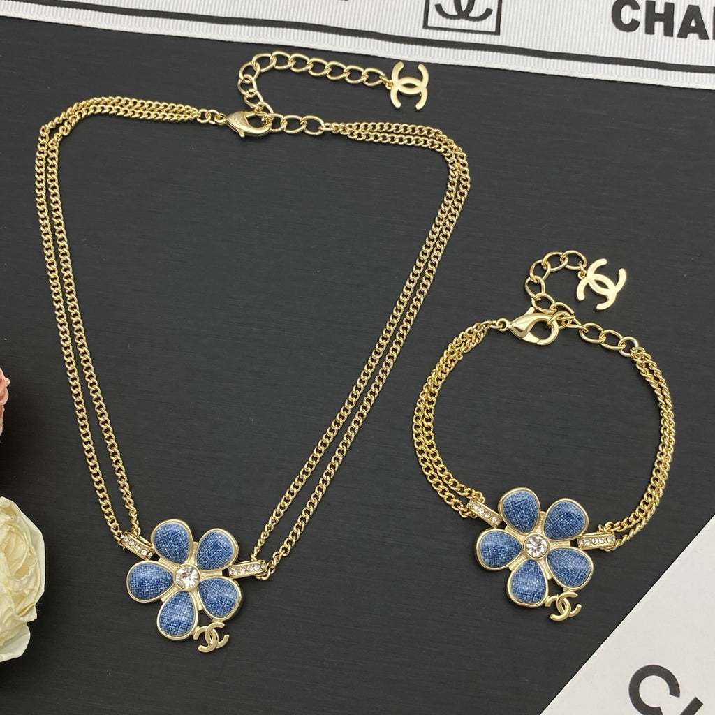 Denim Blue Flower Pendant Necklace & Bracelet Set