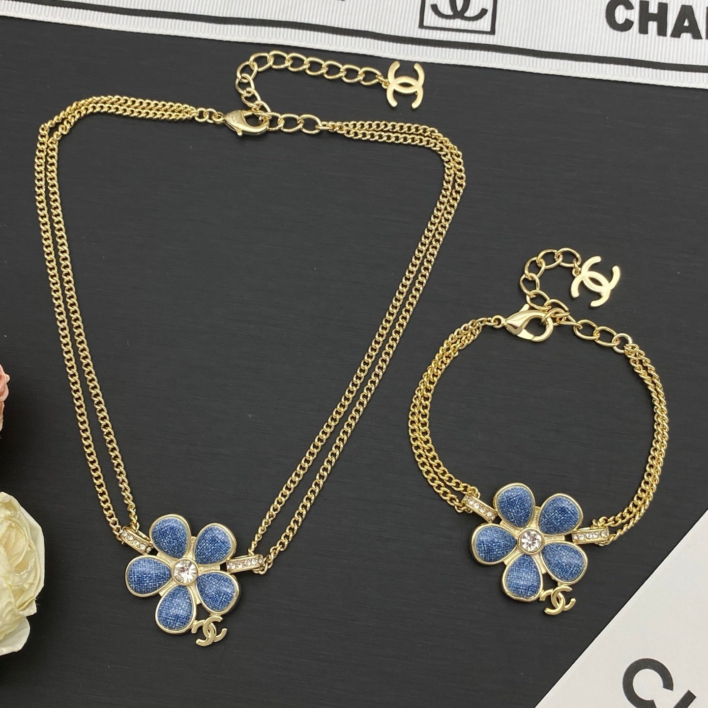 Denim Blue Flower Pendant Necklace & Bracelet Set