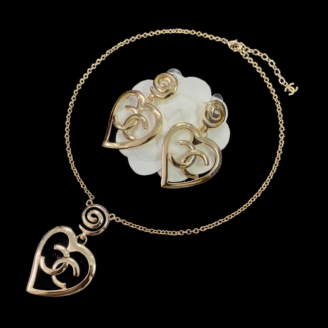 Oversized Hollow Heart & Spiral Charm Jewelry Set
