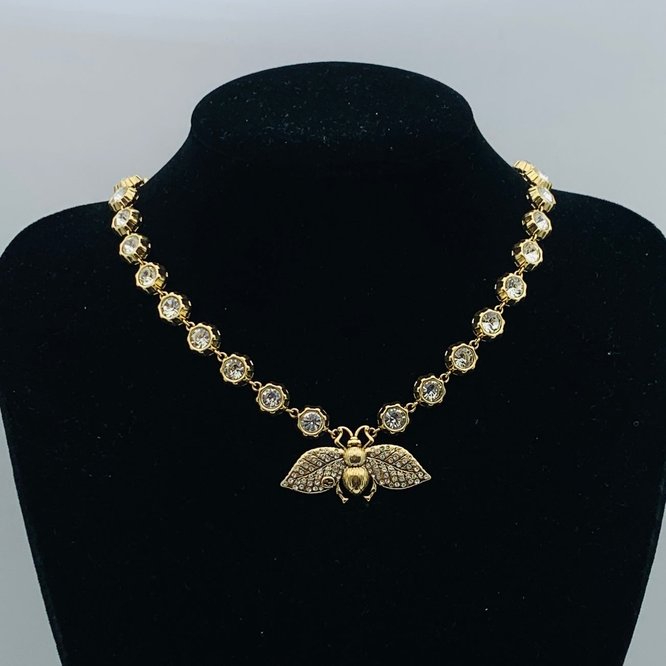 Full Pavé Crystal Bee Chain Jewelry Set