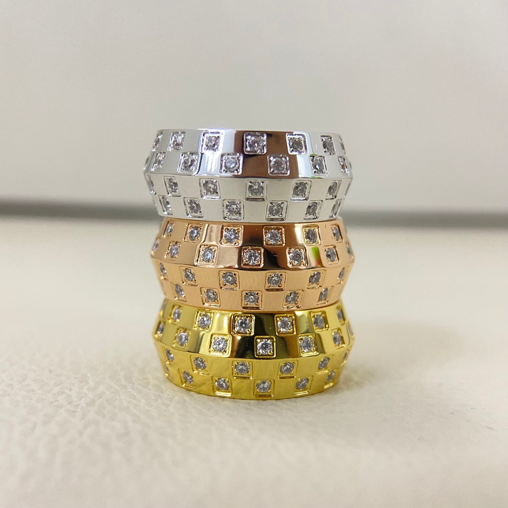 Wide Band Diamond-Studded Chessboard Pattern Ring