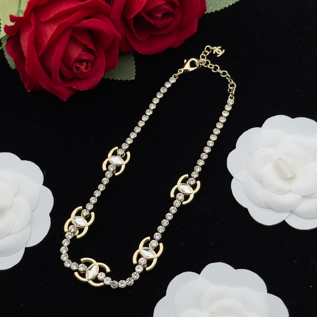 Interlocking Double-Loop Charm Tennis Set
