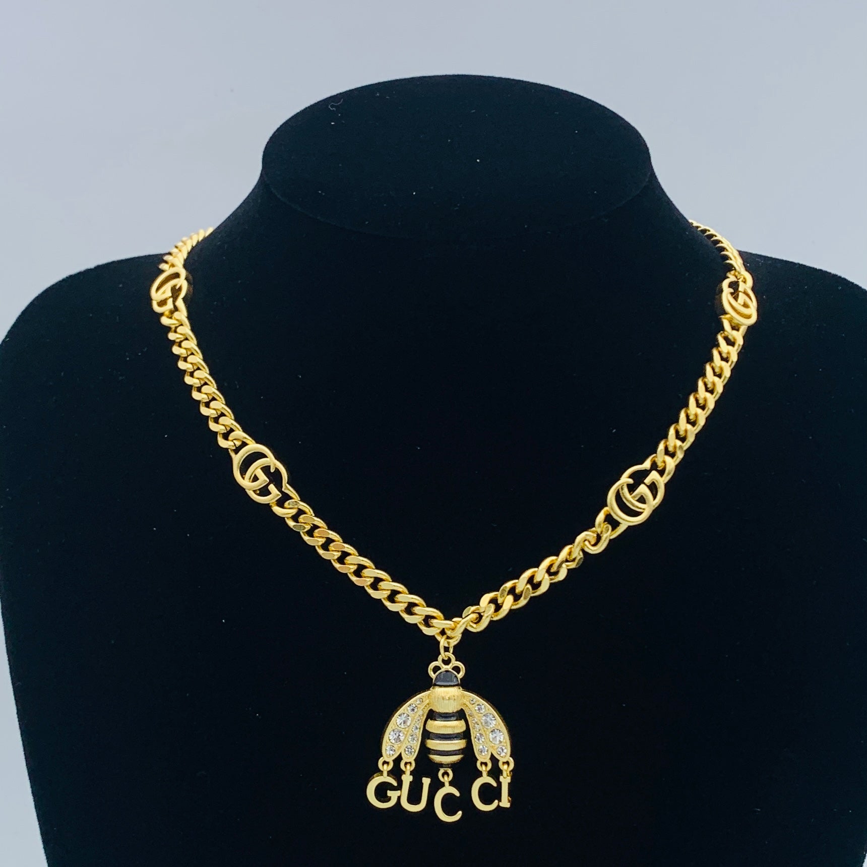 Vintage Gold Black Stripe Bee Spell-Out Logo Jewelry Set
