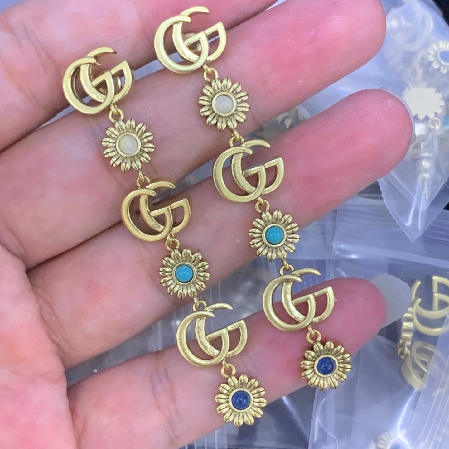 Vintage Daisy Logo Jewelry Set