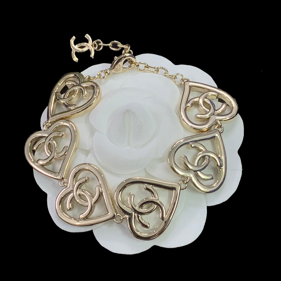 Hollow Heart Link Chain Jewelry Set