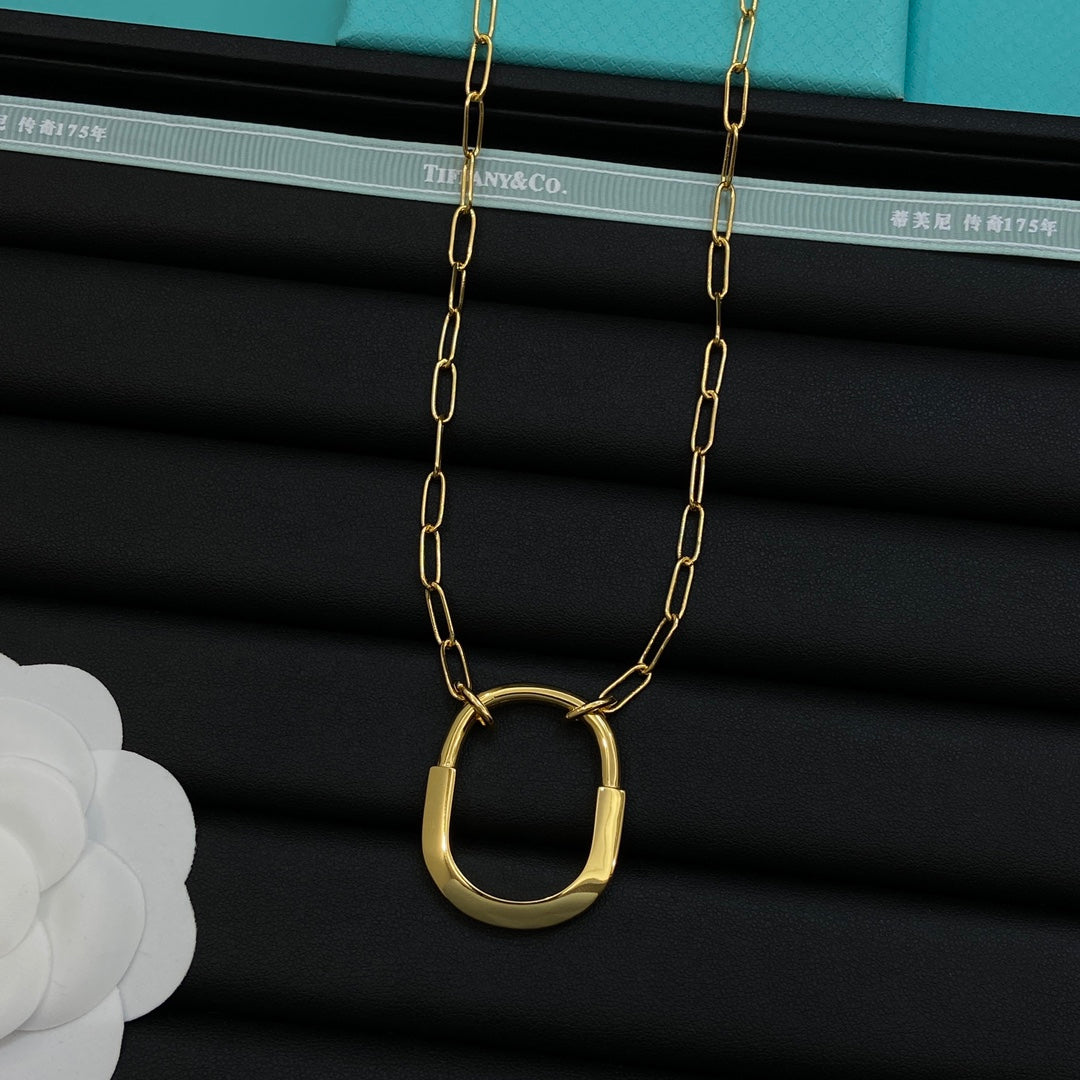 Polished Rounded Square Open Link Pendant Paperclip Chain Necklace – 4 Colors