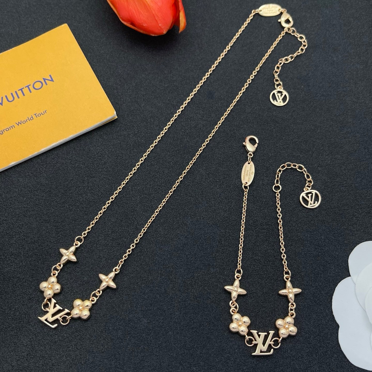 Blooming Monogram Set