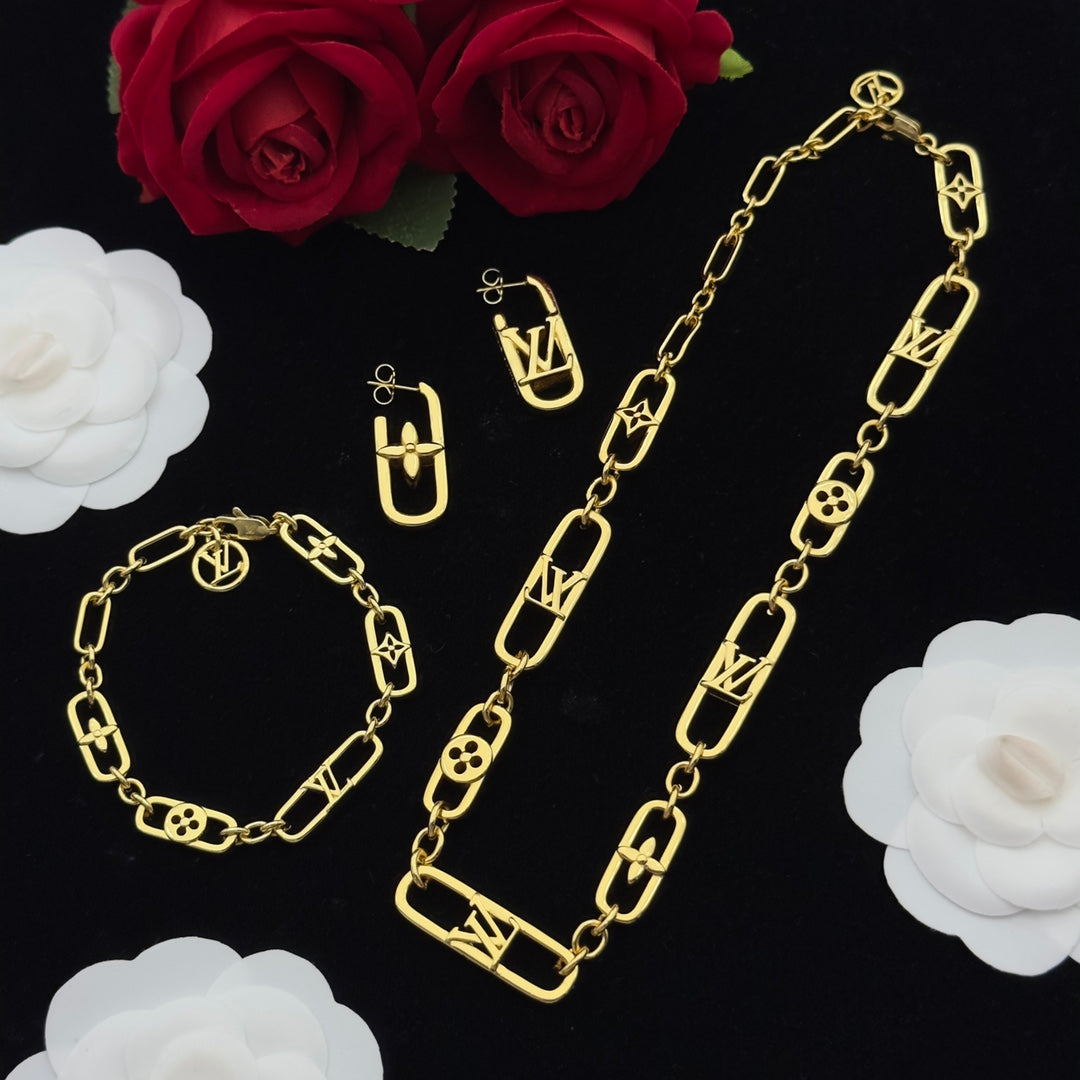 Chunky Logo Paperclip Chain Jewelry Set