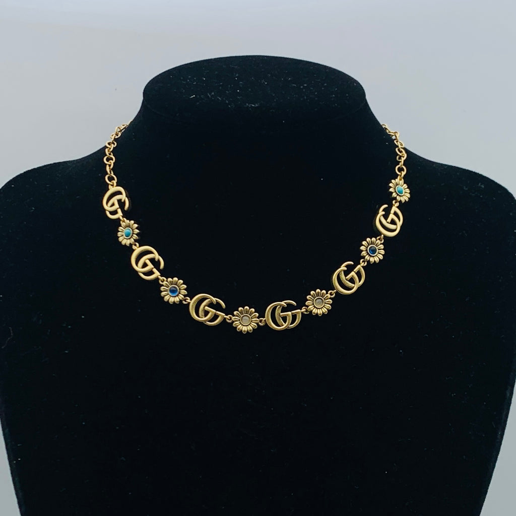 Vintage Daisy Logo Jewelry Set