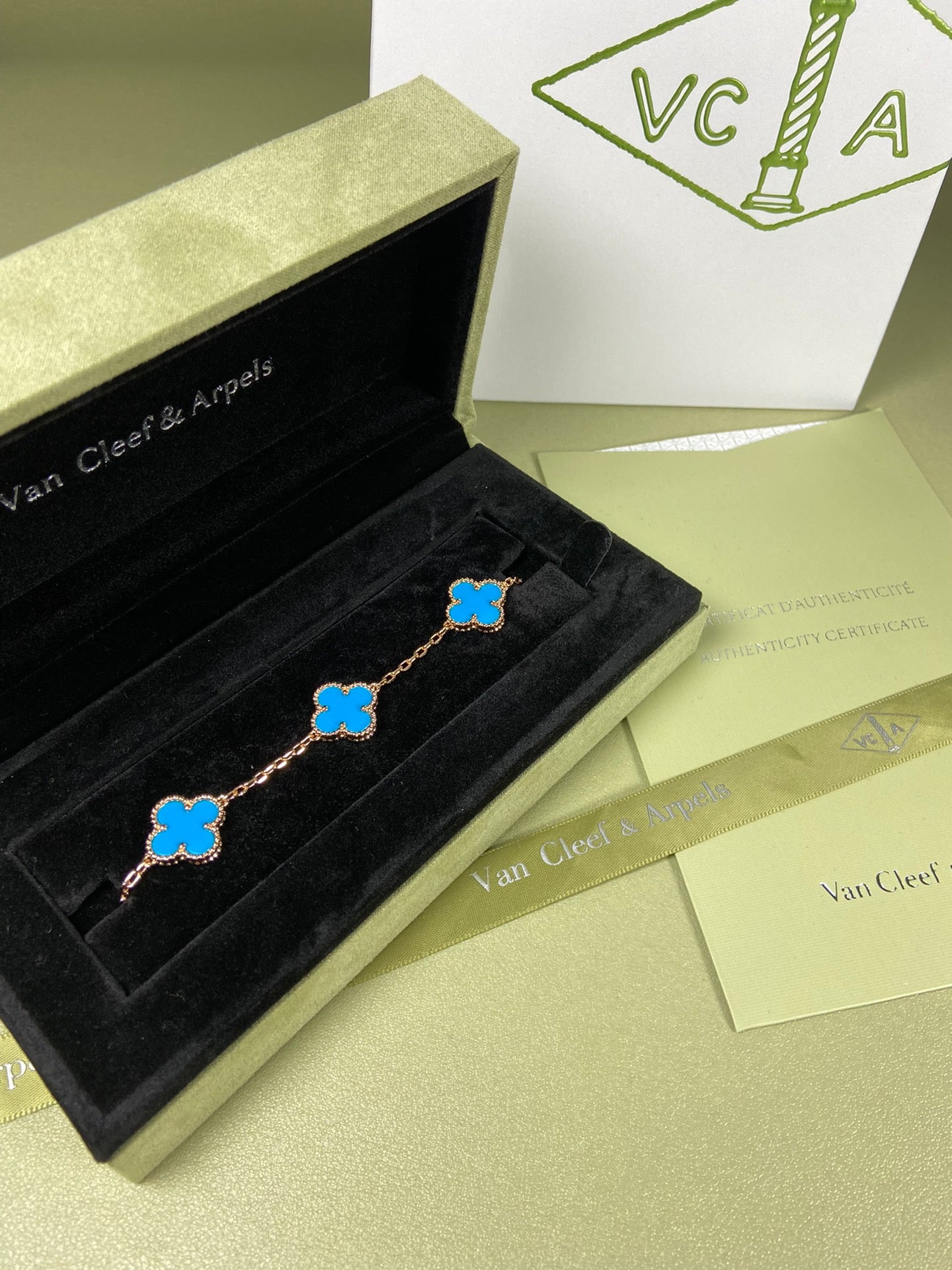 Turquoise Marbled Braceletv v