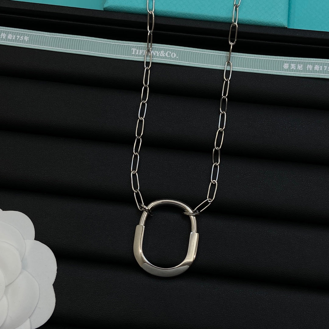 Polished Rounded Square Open Link Pendant Paperclip Chain Necklace – 4 Colors