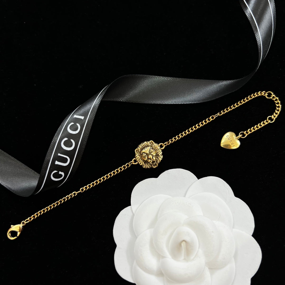 Lion Head & Heart Logo Jewelry Set
