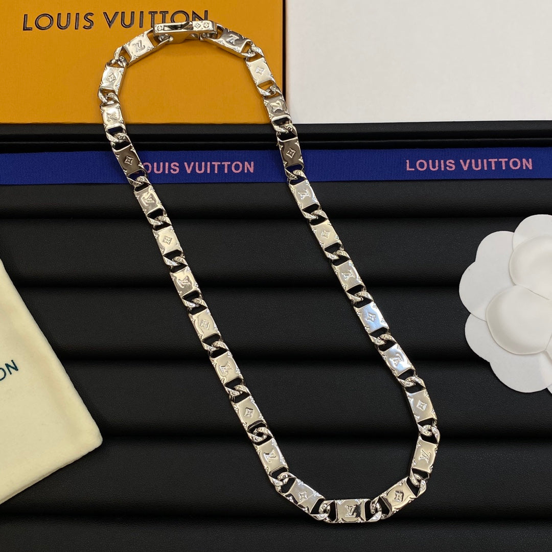 Bold Monogram Tile Cuban Chain Set
