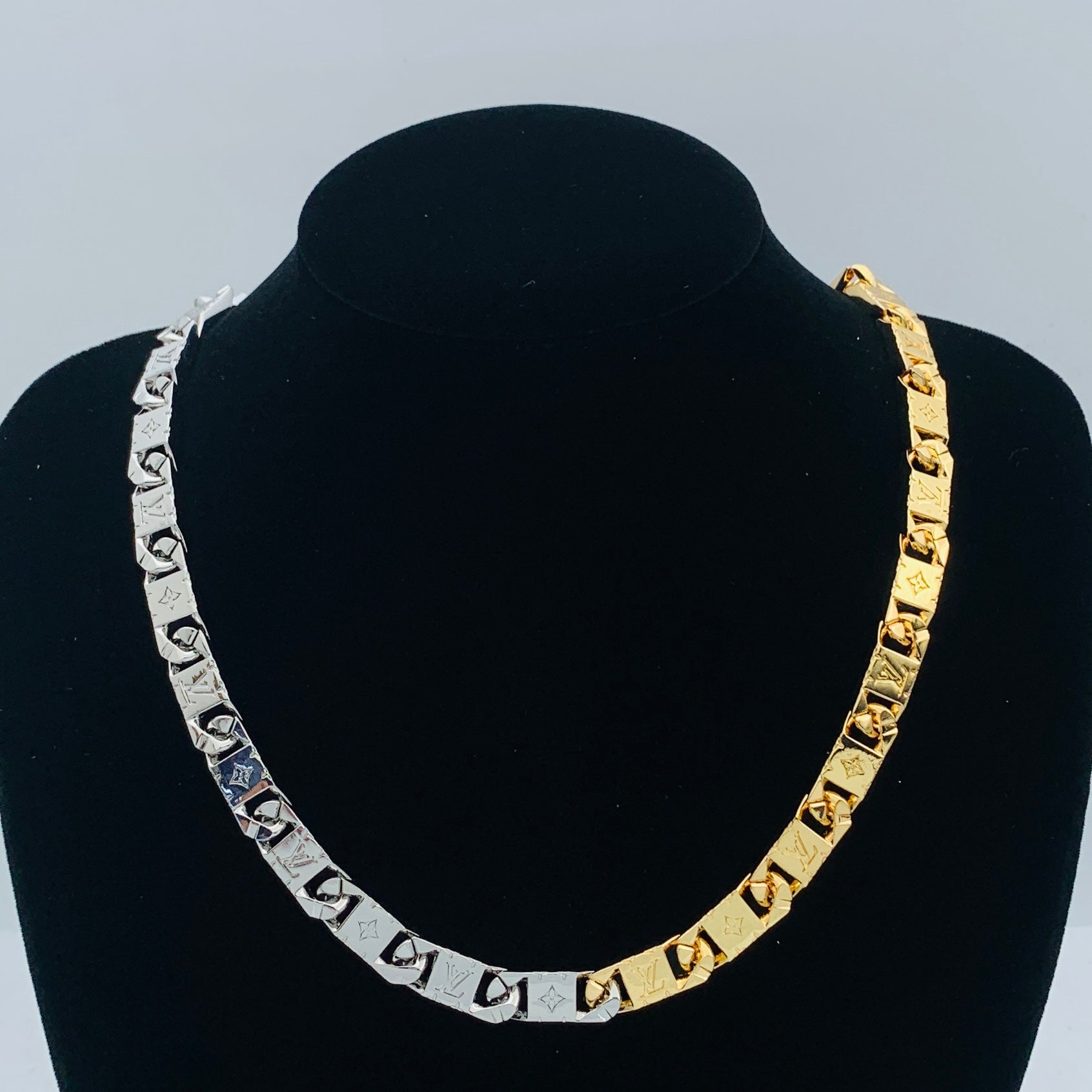 Bold Monogram Tile Cuban Chain Set