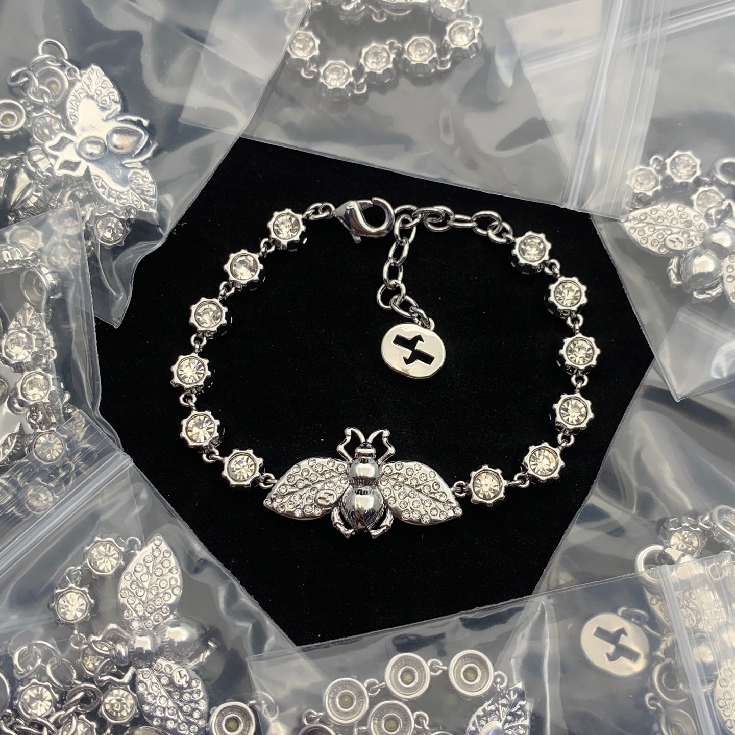 Full Pavé Crystal Bee Chain Jewelry Set