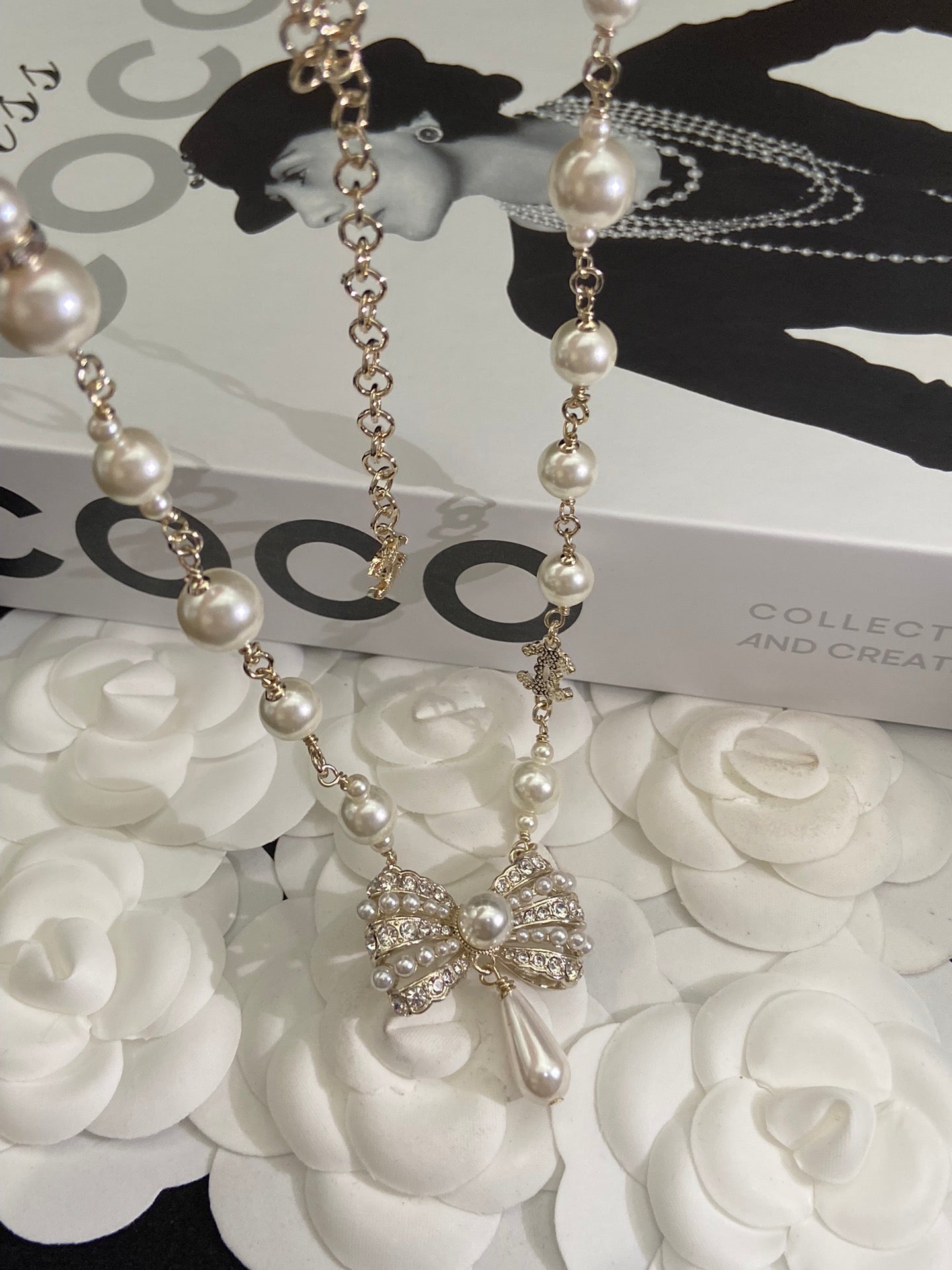 Pearl & Crystal Bow Pendant Necklace & Earrings Set