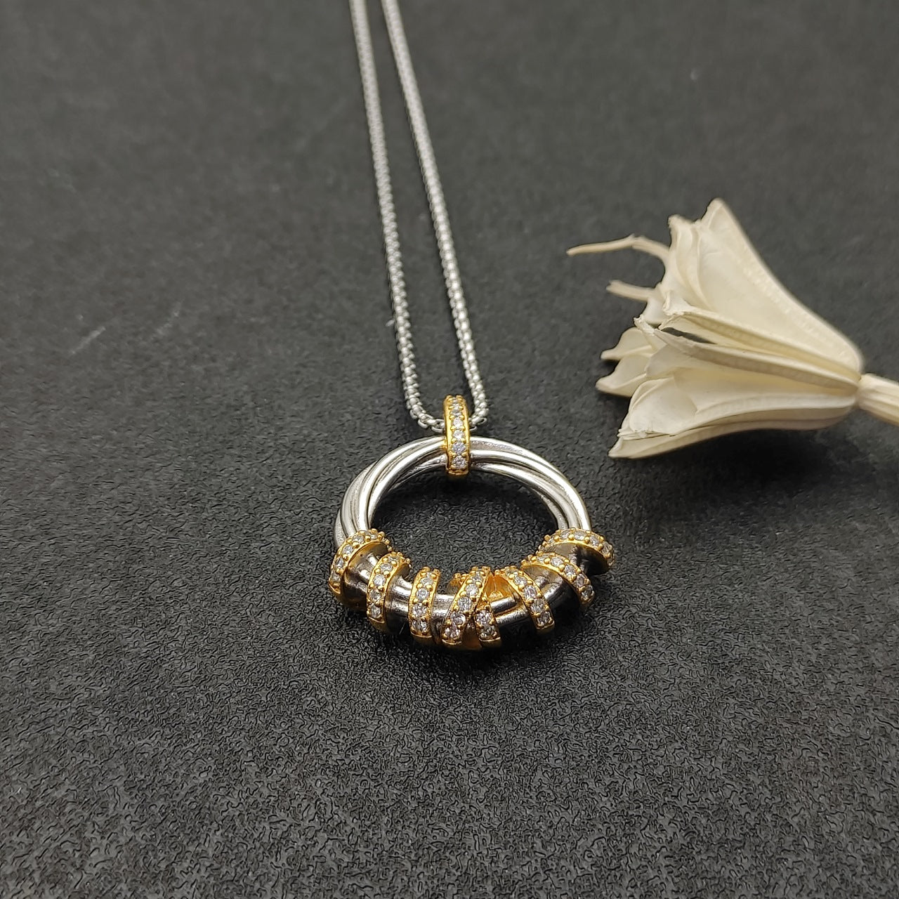Multi-Ring Open Circle Pendant Necklace