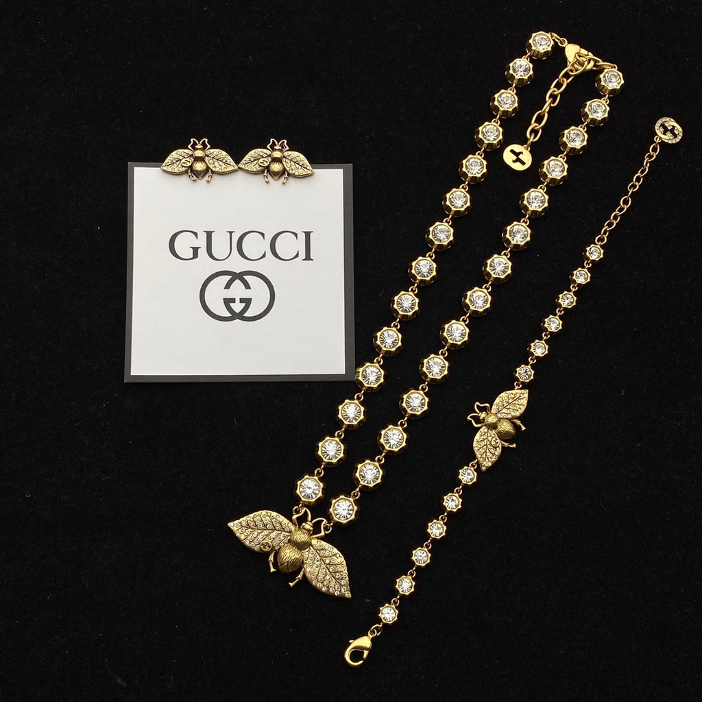 Full Pavé Crystal Bee Chain Jewelry Set