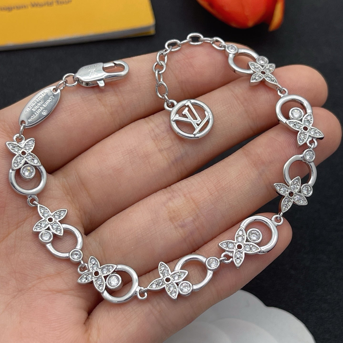 Pavé Floral & Open Circle Link Jewelry Set