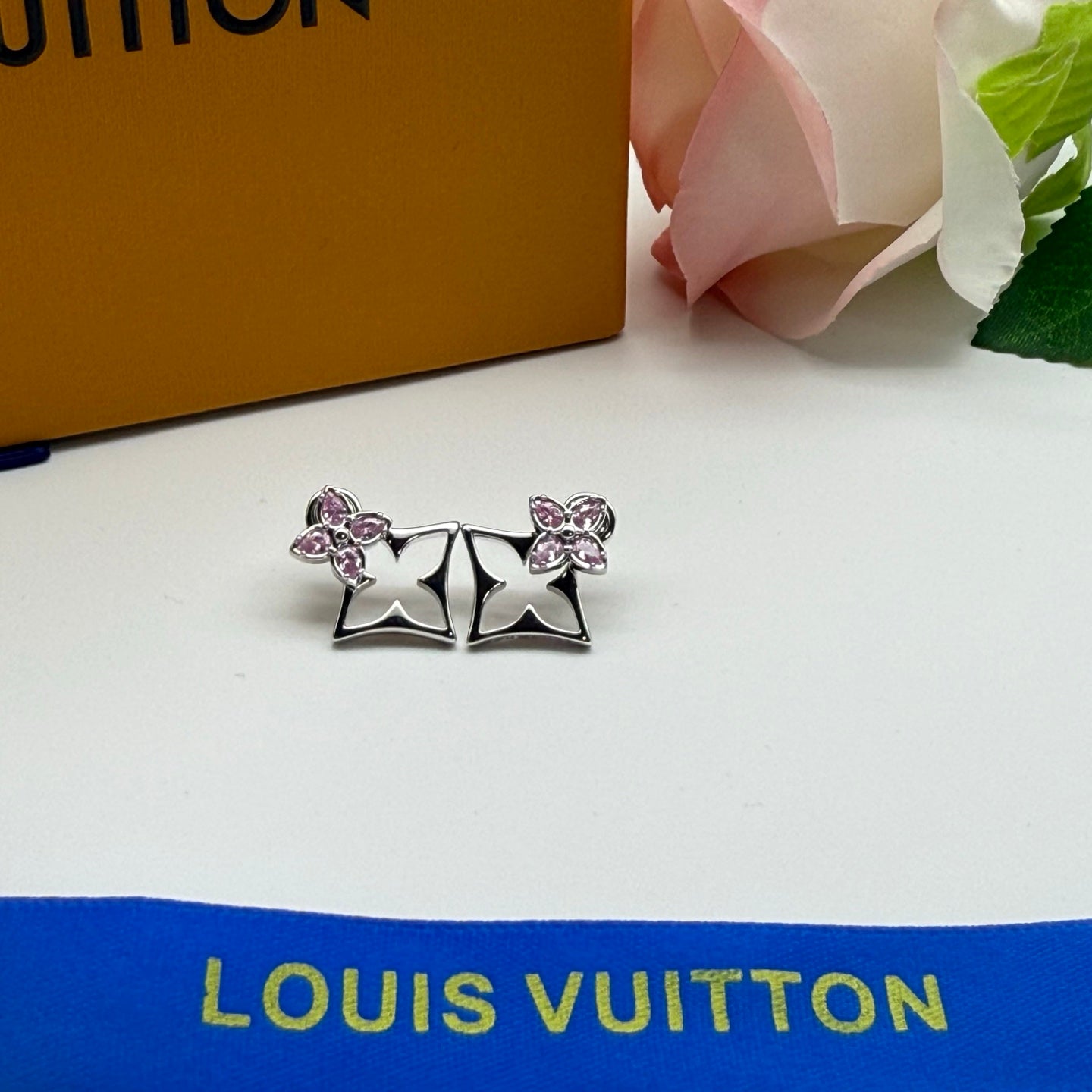 Hollow Star Monogram Flower Jewelry Collection
