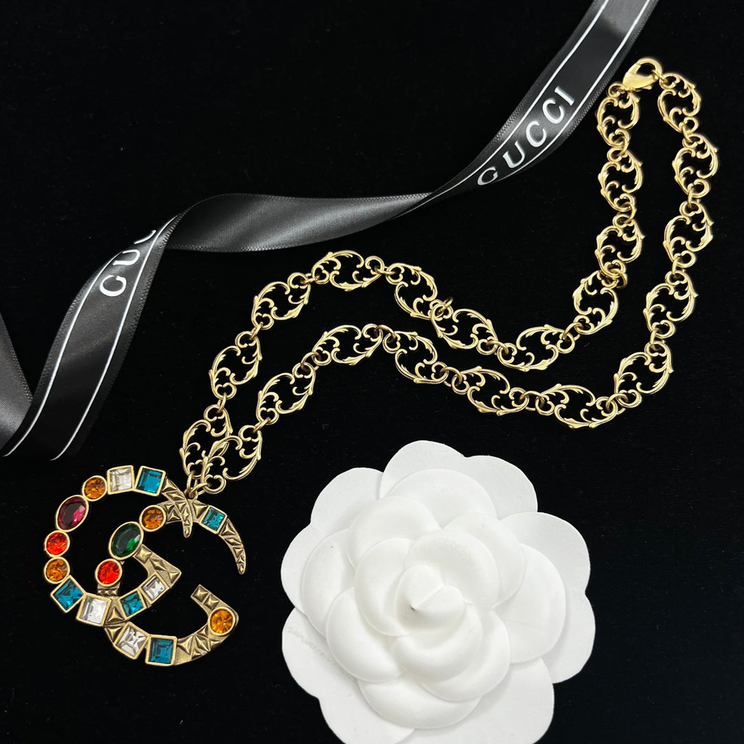 Multicolor Gemstone Logo Chain Jewelry Set