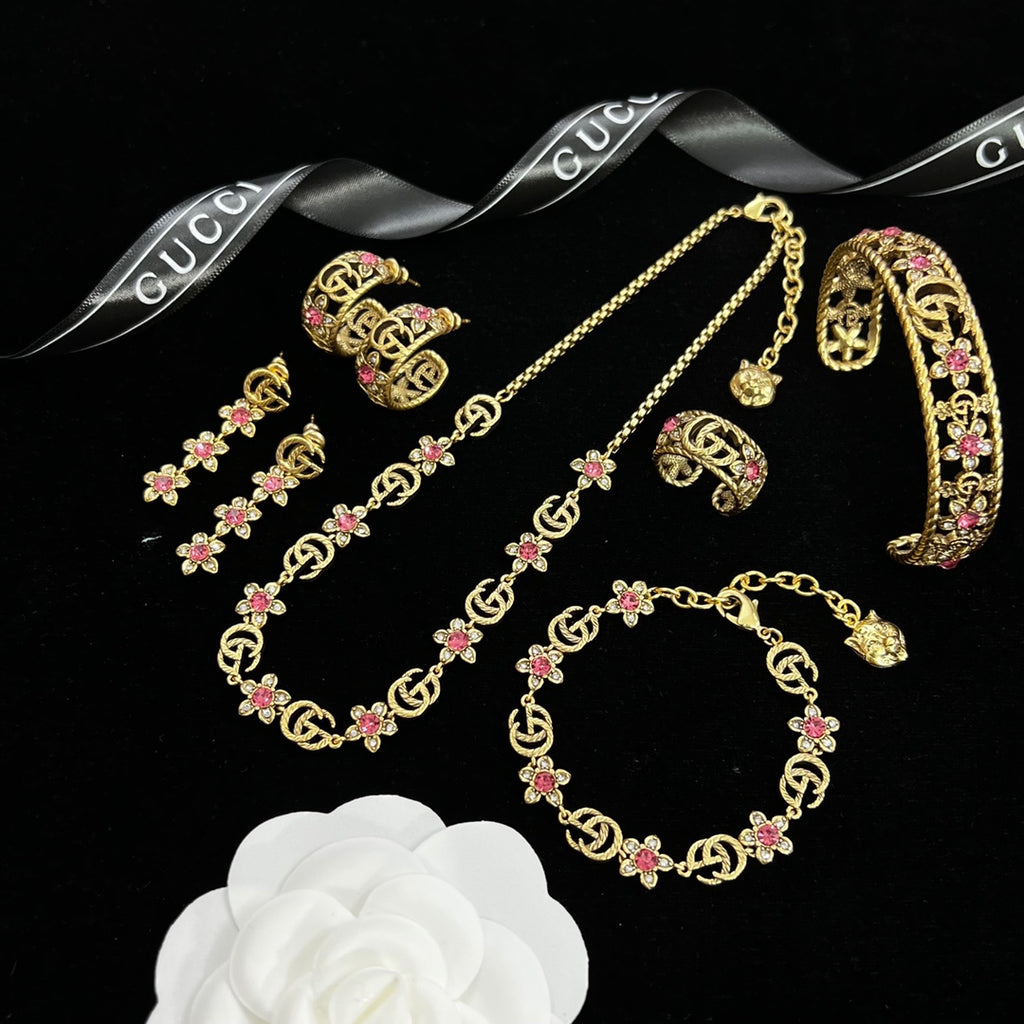 Vintage Pink Crystal Daisy Logo Full Jewelry Set