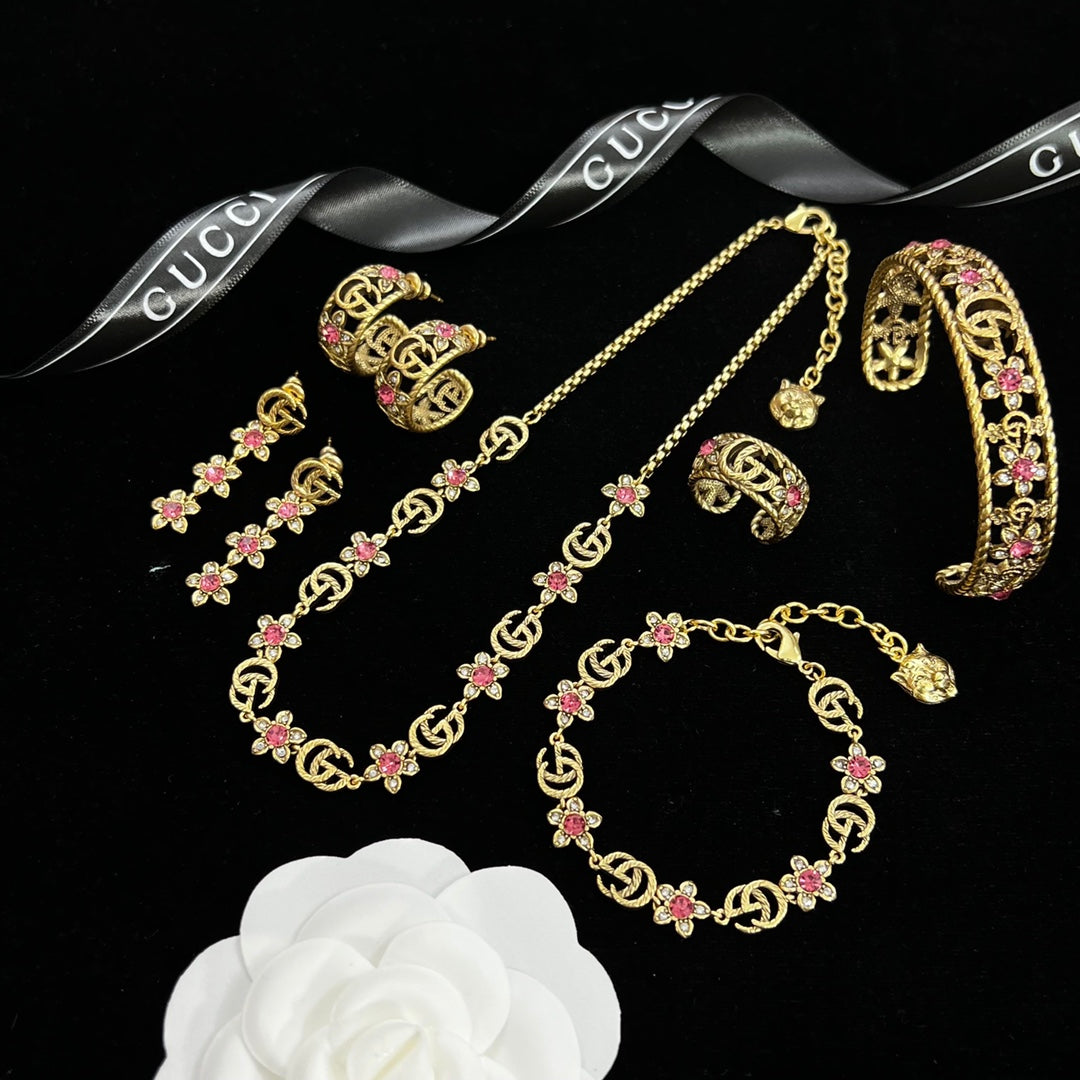 Vintage Pink Crystal Daisy Logo Full Jewelry Set