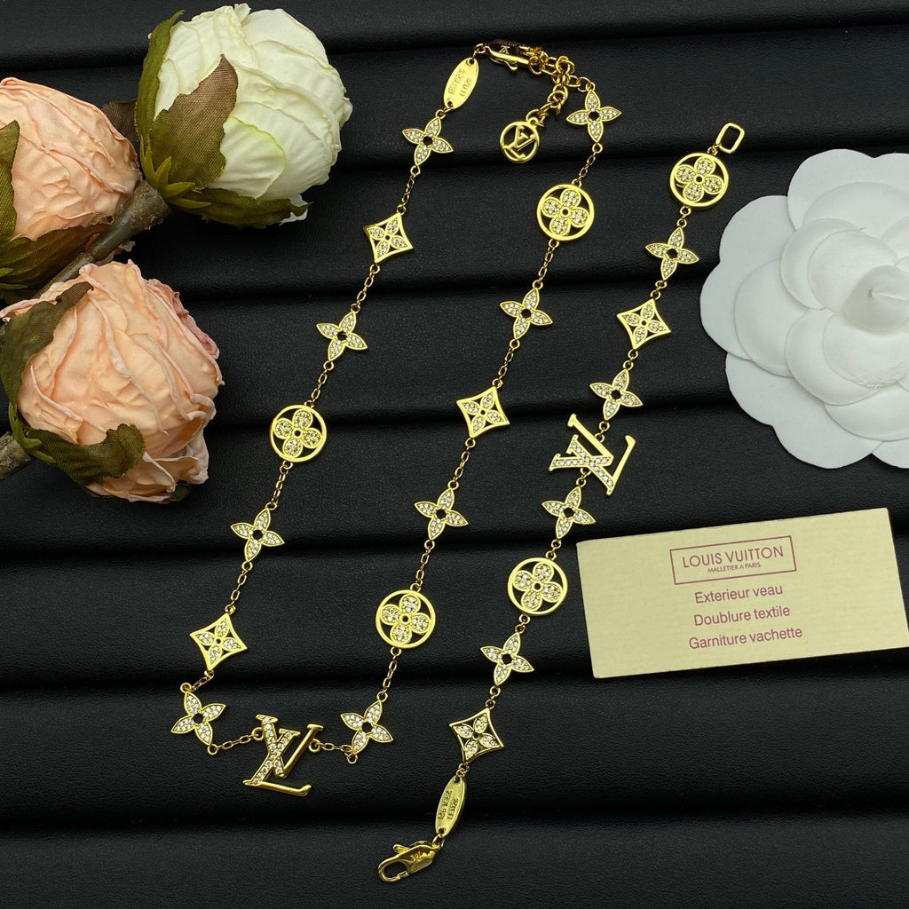 Pavé Four-Petal Flower & Round Coin All-Over Station Long set