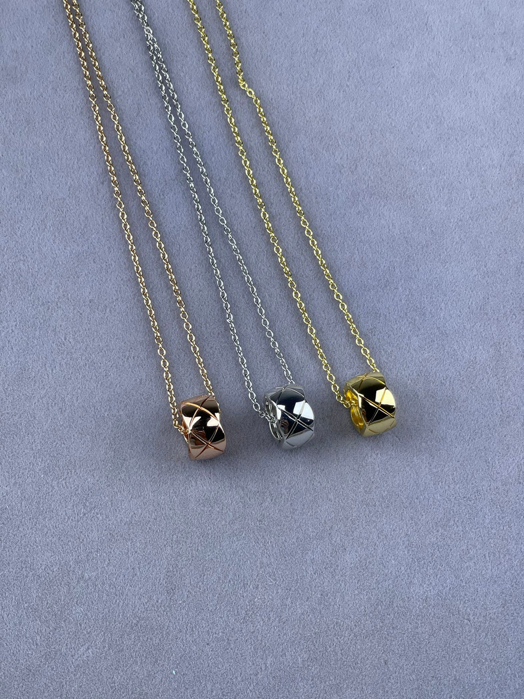Quilted Barrel Pendant Necklace
