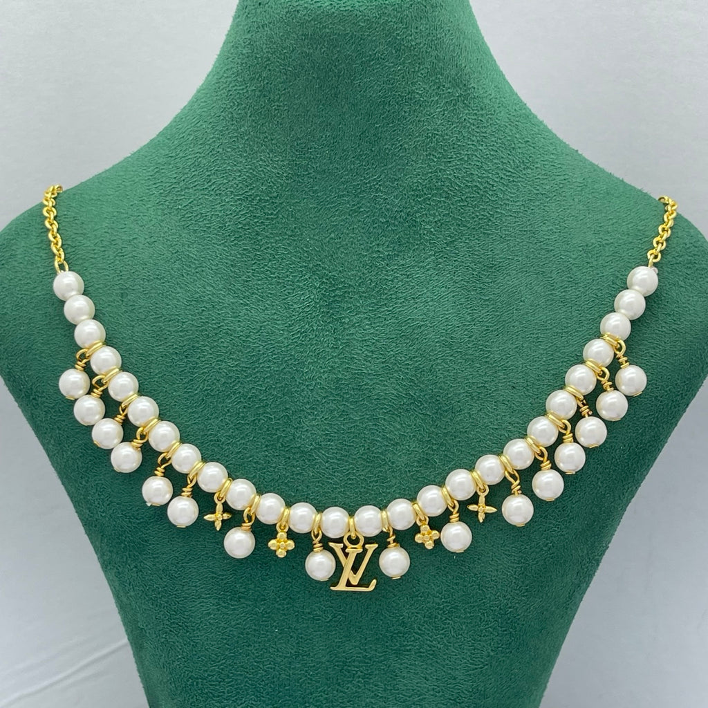 Full Pearl Beaded Logo Charm Necklace & Bracelet Set