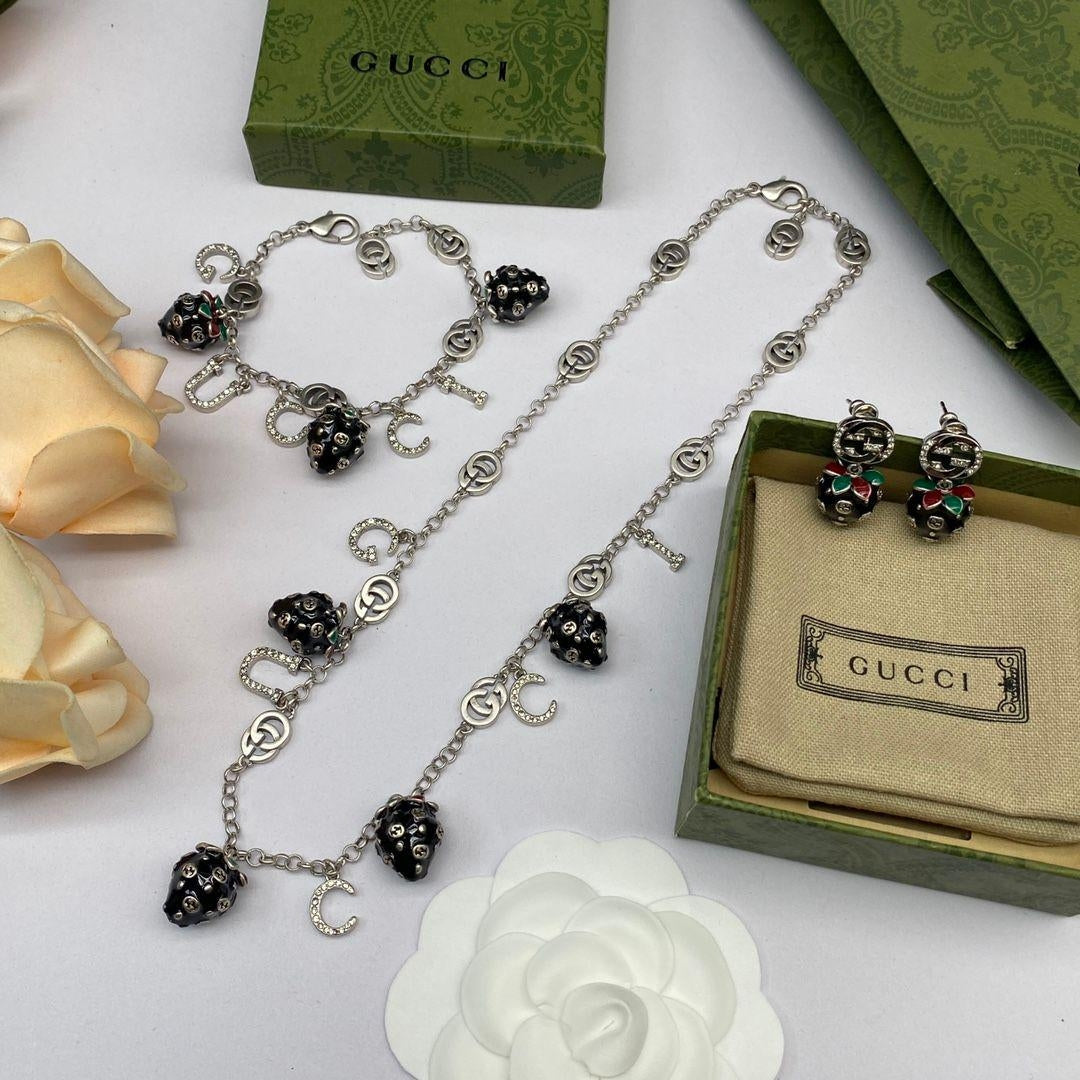 Black Strawberry Jewelry Set with Silver Chain