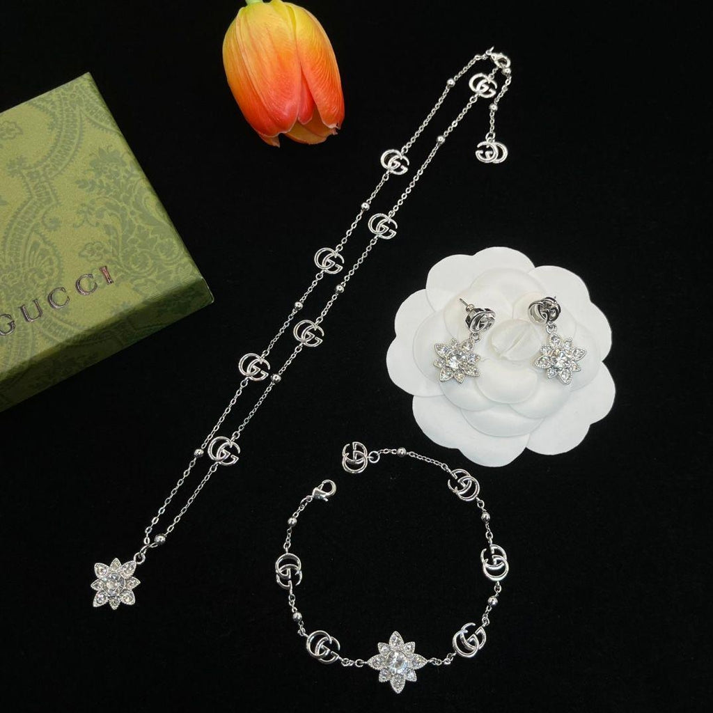Crystal Snowflake Chain Jewelry Set