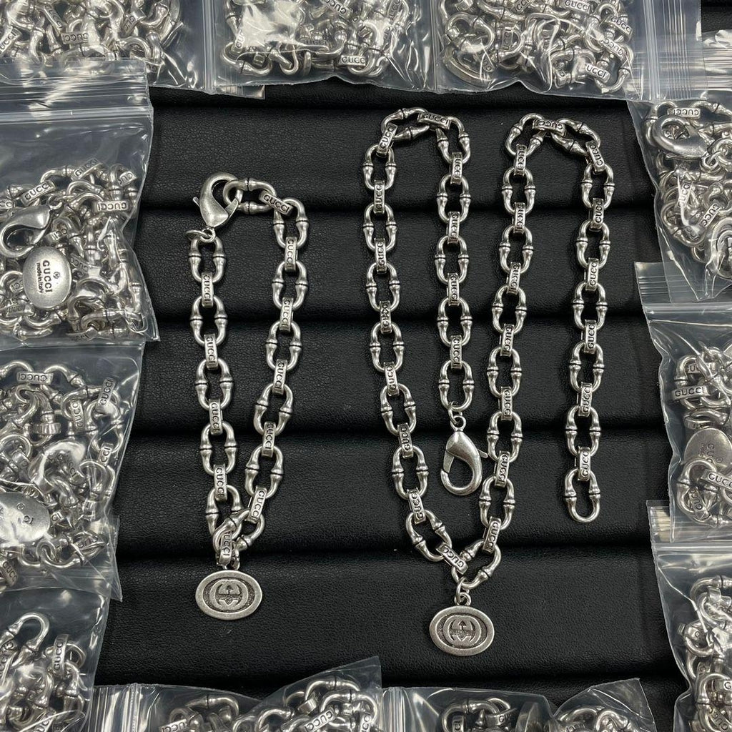 Vintage Square Link Logo Pendant Jewelry Set