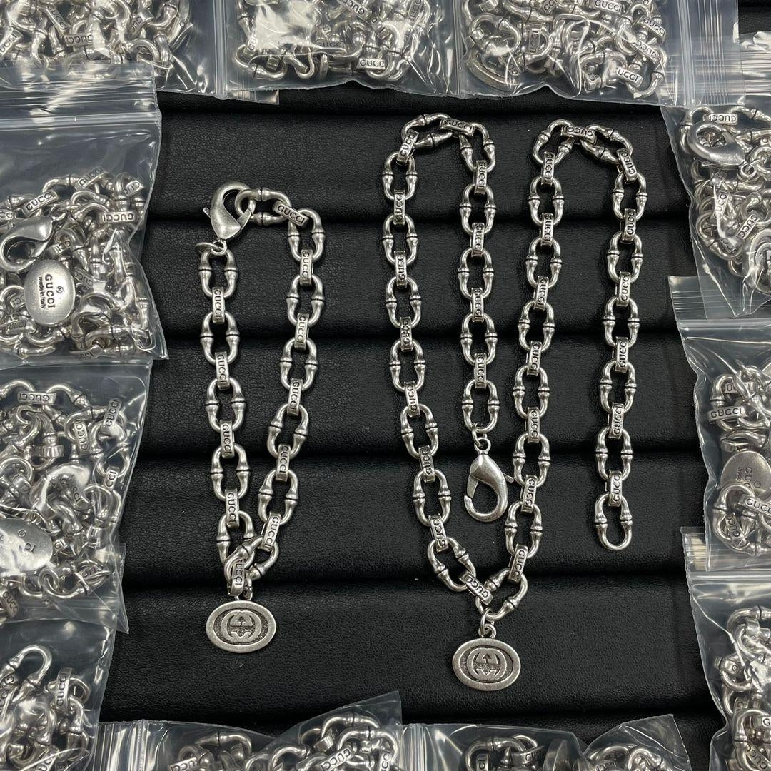 Vintage Square Link Logo Pendant Jewelry Set