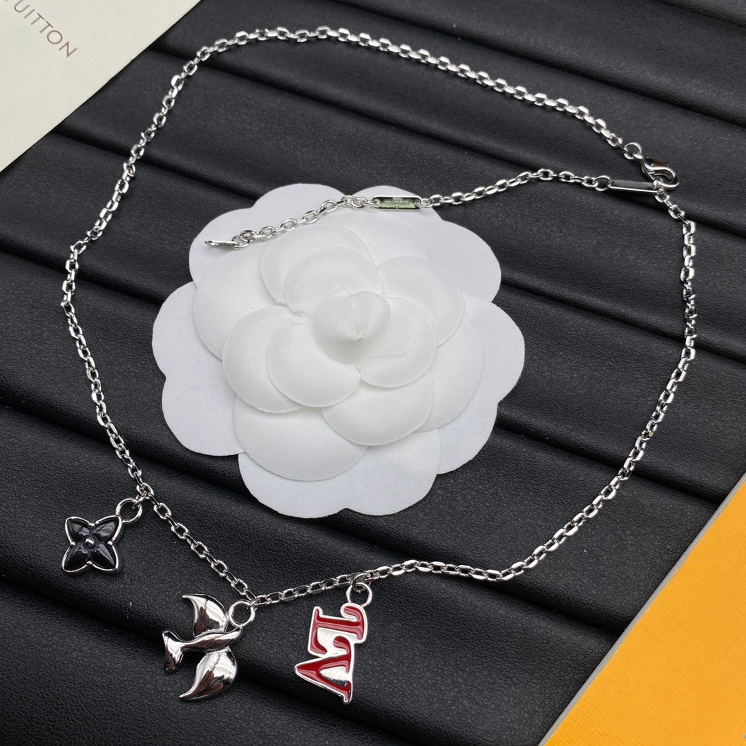 3D Flying Bird & Four-Petal Flower Multi-Charm Cable Chain Necklace
