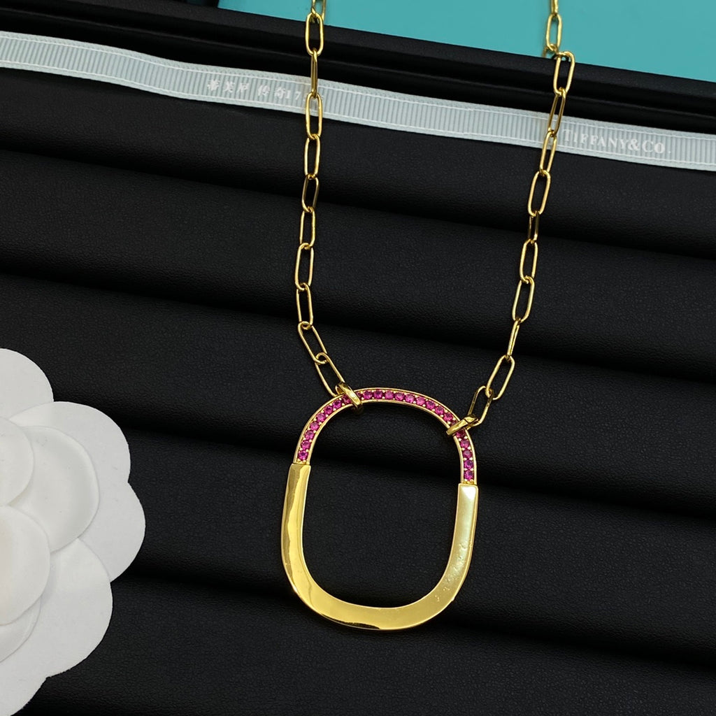 Half Pink Crystal & Polished Open Rounded Square Pendant Paperclip Chain Necklace – Gold & Silver