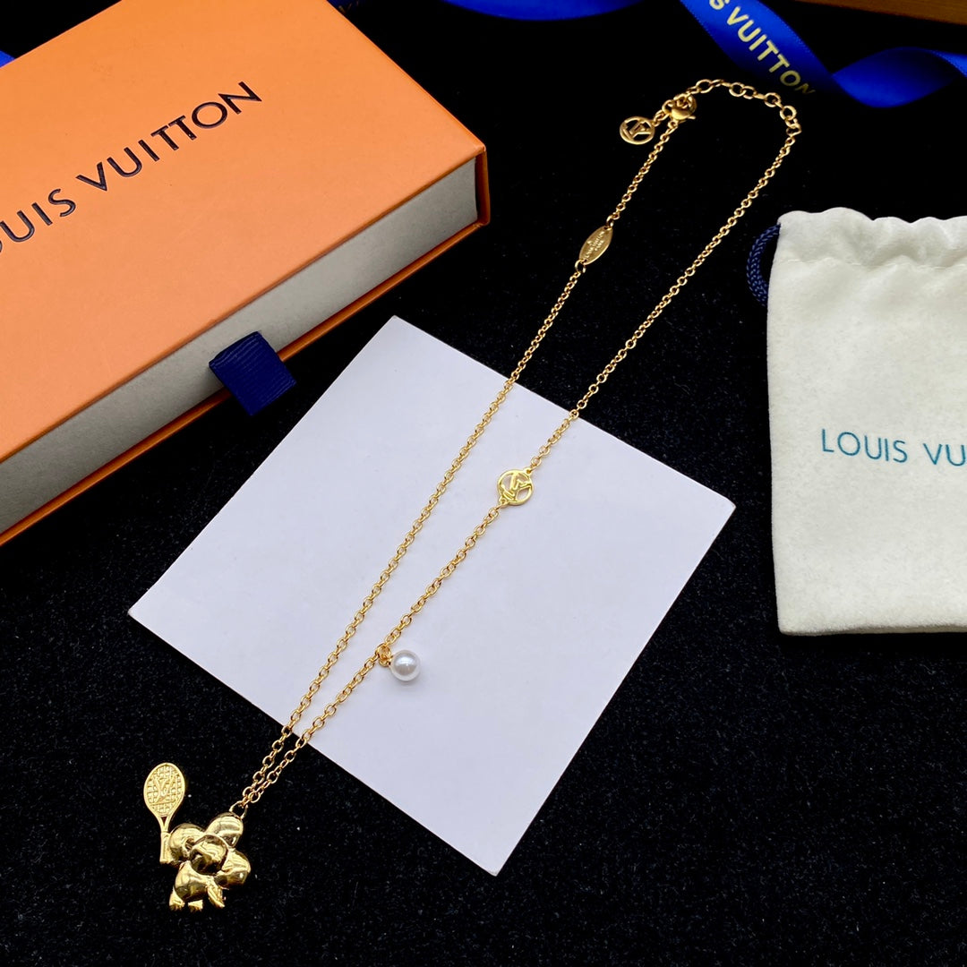 3D Elephant & Tennis Racket Charm Pearl Necklace