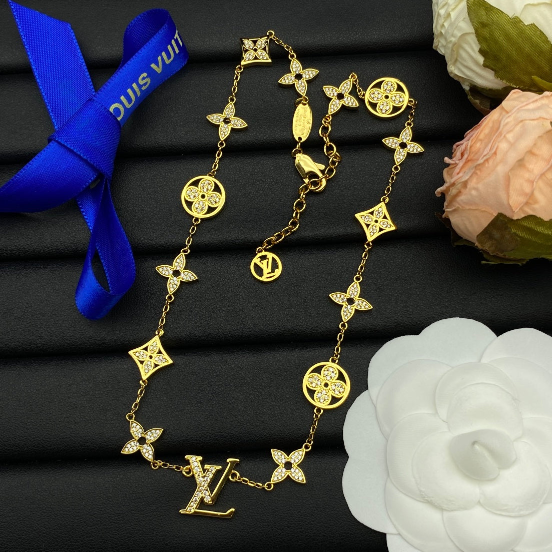 Pavé Four-Petal Flower & Round Coin All-Over Station Long set