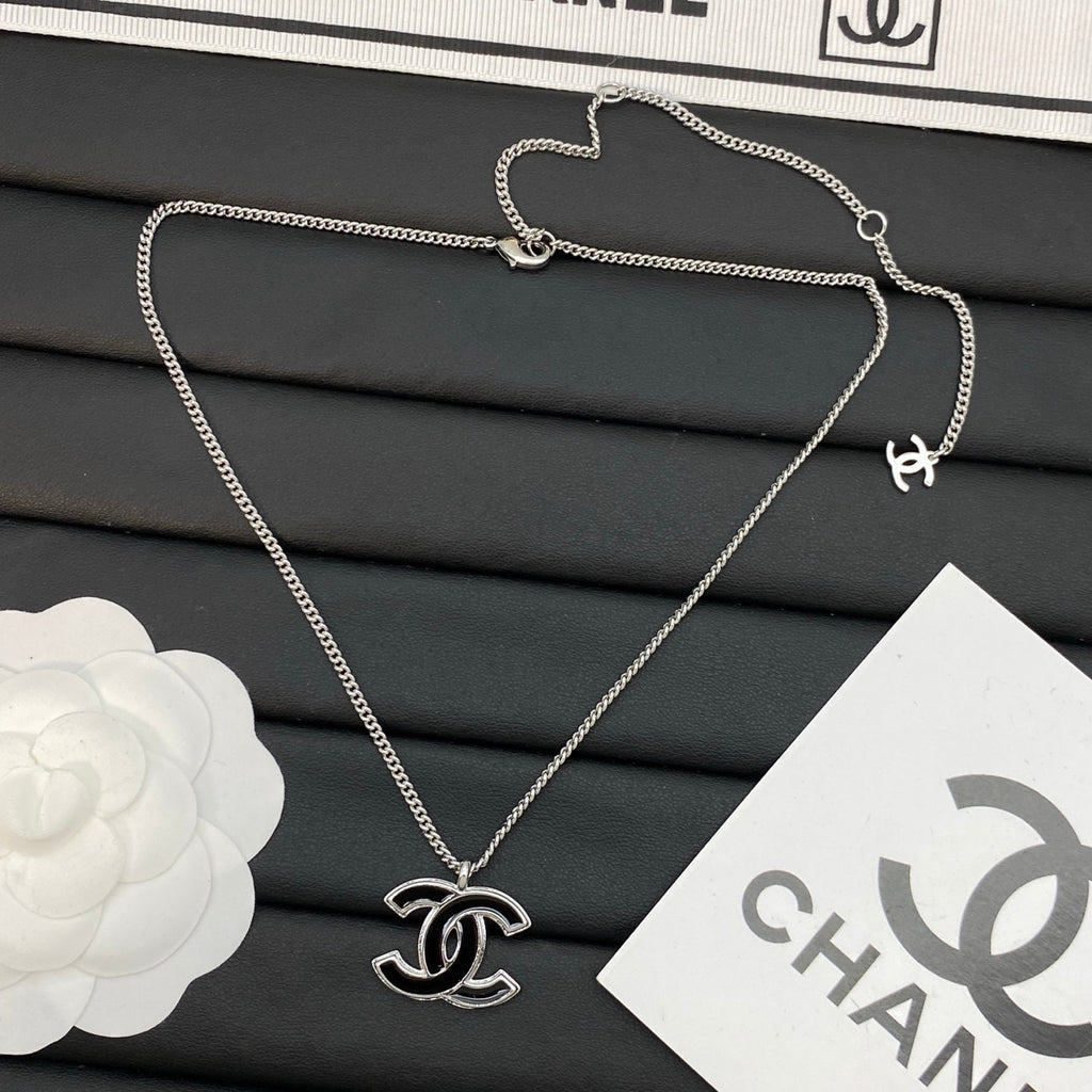 legant Intertwined Initial Pendant Necklace – Silver Chain, Black & Pink Enamel