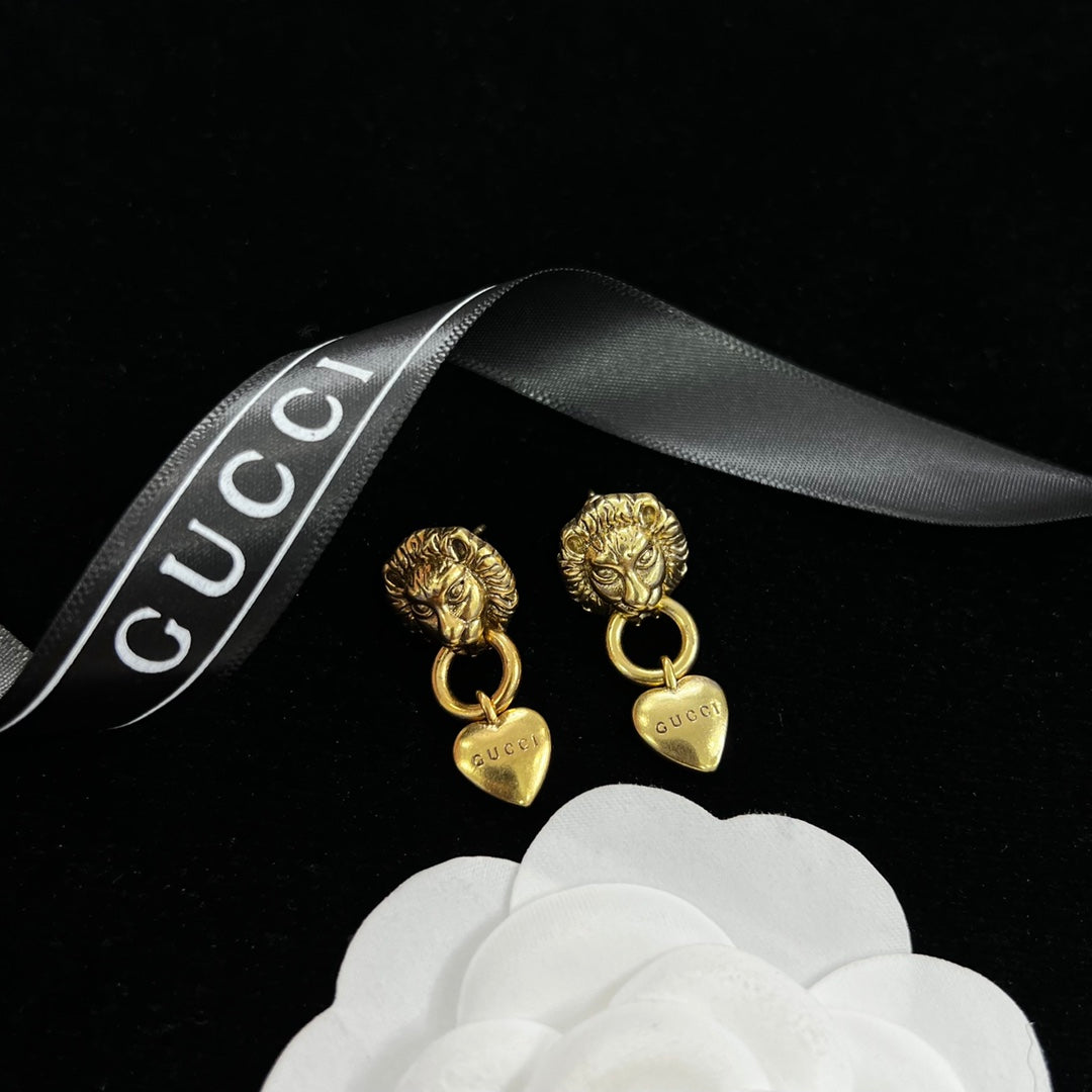 Lion Head & Heart Logo Jewelry Set