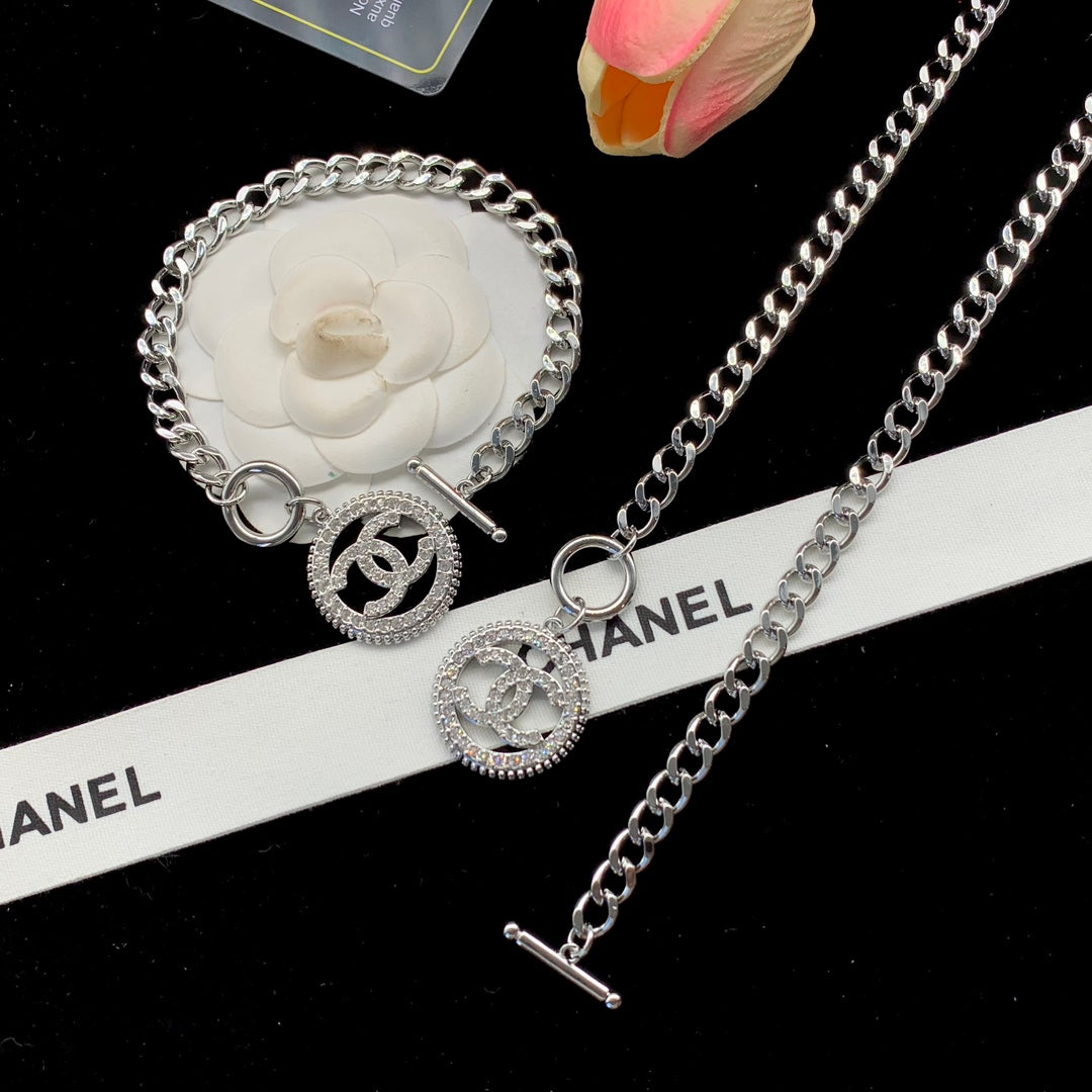 Crystal Pavé Round Medallion Curb Chain Necklace & Bracelet Set