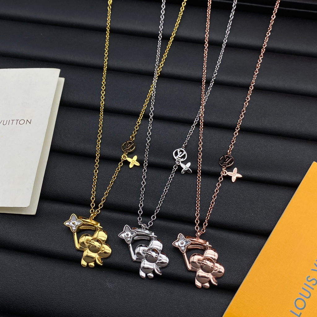 3D Puffy Bear Holding Star Flower Charm Cable Chain Necklace