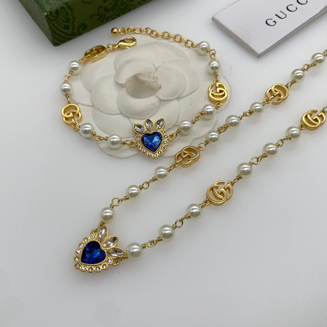 Sapphire Blue Heart Pendant Pearl Chain Set with Gold Hardware