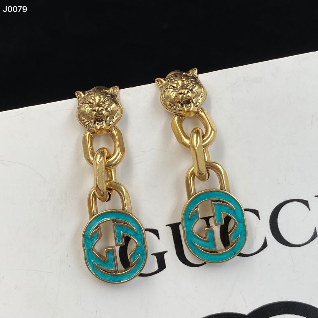 Turquoise Enamel Logo Chain Jewelry Set