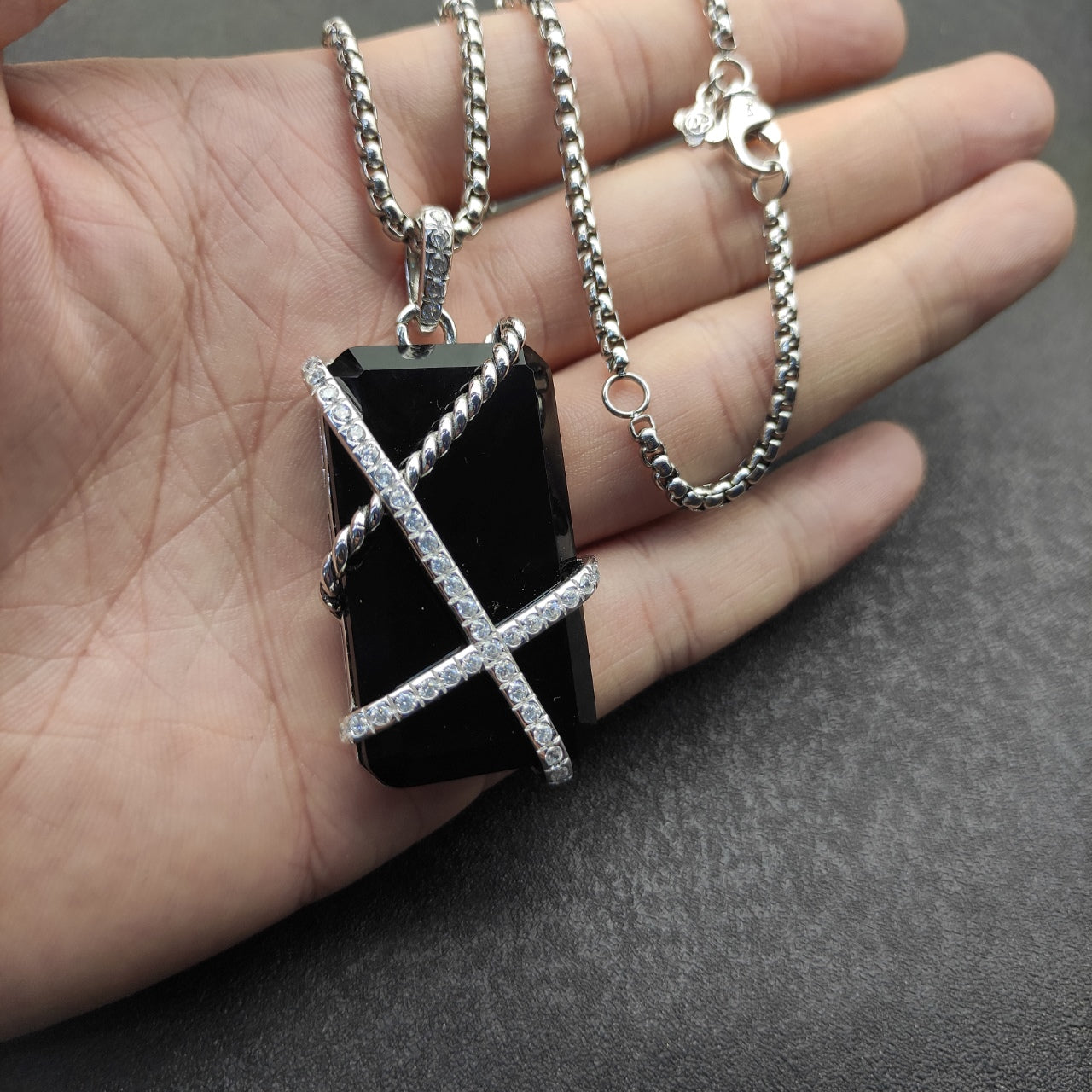 Cable X-Frame Cushion Crystal Set