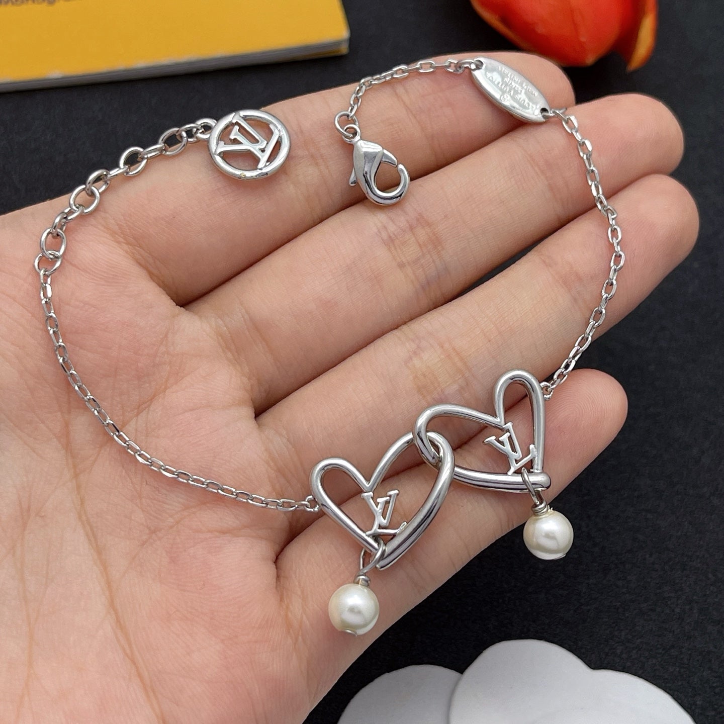 Love Letter Pearl Chain Set