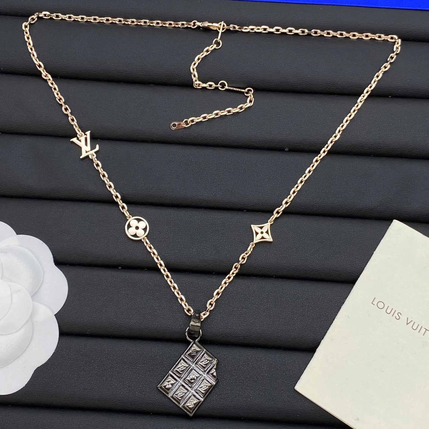 Embossed Grid Square Pendant Station Chain Necklace