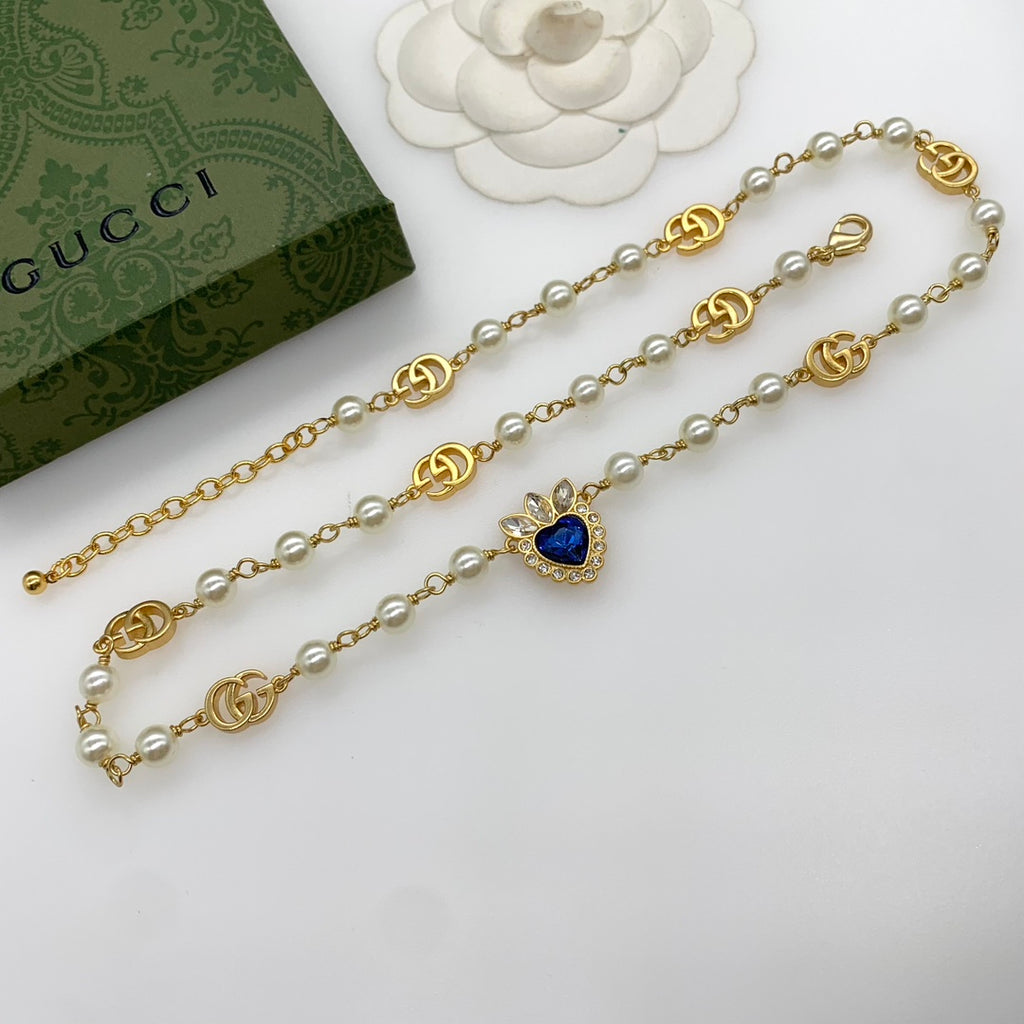 Sapphire Blue Heart Pendant Pearl Chain Set with Gold Hardware