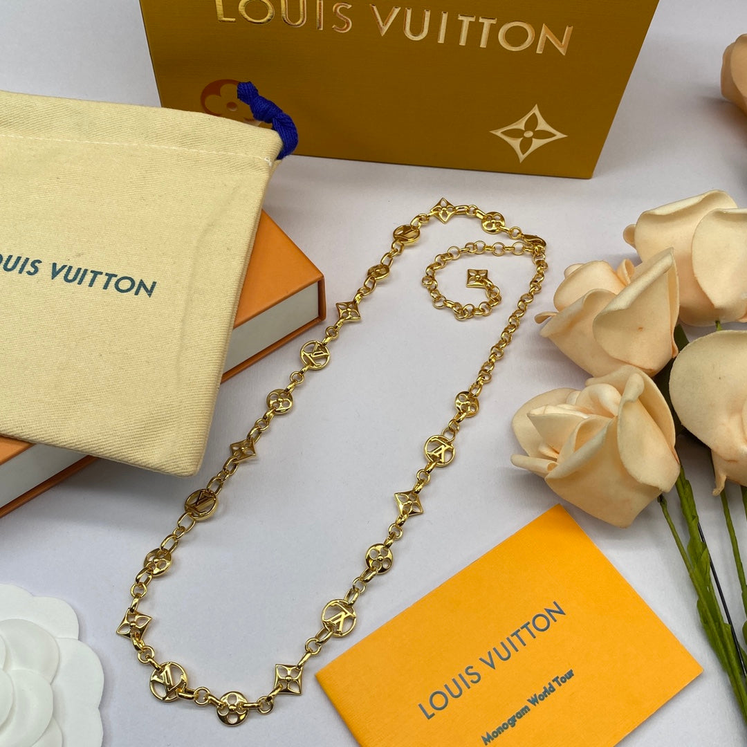All-Over Logo Charm Link Chain Jewelry Set